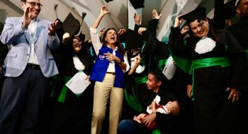 Gracinha Caiado participa de cerimônia dos formandos do curso Técnico de Nível Médio em Guia de Turismo